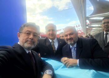 Kaya, Bakan Yumaklı ile Deve Güreşlerini görüştü