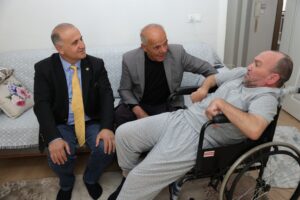 Kaya engelli İskender’in isteğini yerine getirdi (2)