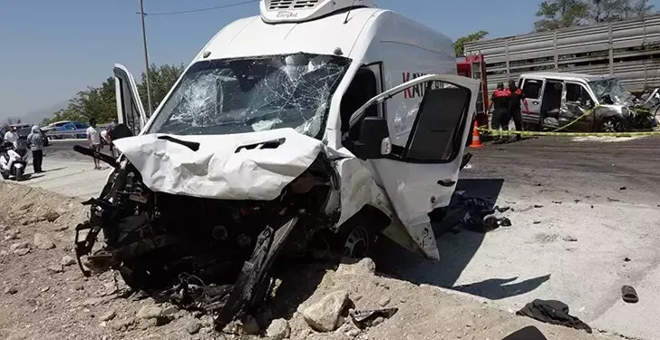 Kayınpeder ile gelin öldü aynı kazada öldü