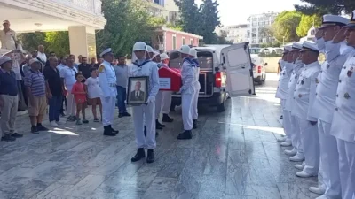 Aydın’ın Didim ilçesinde, üç tekerlekli elektrikli bisikletiyle geçirdiği trafik kazasında
