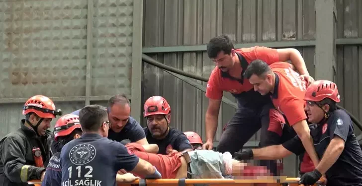 Kırım makinesine düşen işçinin bacakları koptu