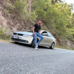 Koçarlı’da bir garip olay, otururken bacağından vuruldu Koçarlı’da bir garip olay, otururken bacağından vuruldu