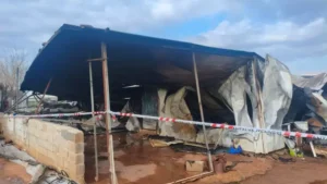 Konteynerde yangın; 5'i çocuk 6 ölü