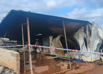 Konteynerde yangın; 5'i çocuk 6 ölü