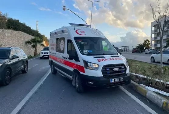 Kontrolden çıkan motosiklet can aldı