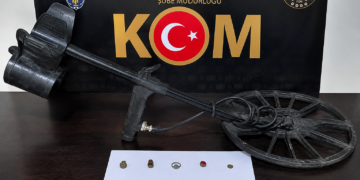 Köşk’te evden çıkanlar şaşkına çevirdi