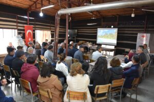 Kuru İncirde kalite seferberliği Bilim üreticiyle buluştu (2)