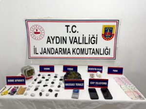 Kuşadası’nda torbacılara darbe