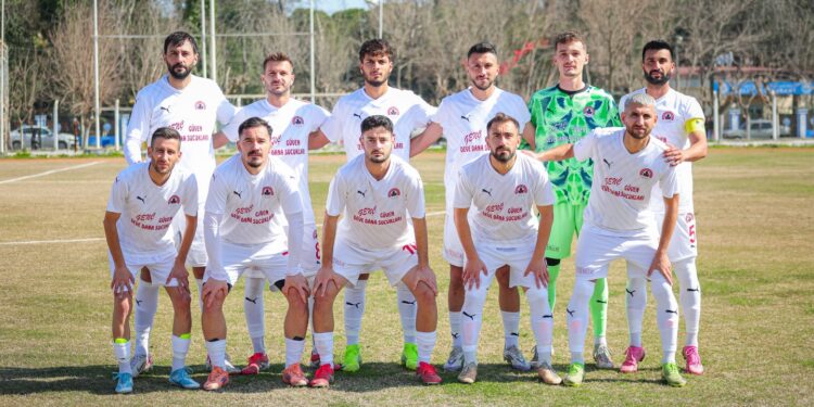 Laleler rakibine gol yağdırdı 10 1