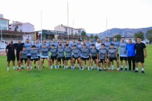 Laleler sezona start verdi (2)