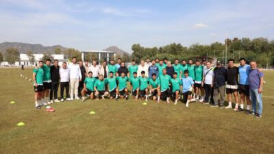 İncirliova Belediyespor, 2026-2027 sezonunu Ahmet Yaşar Kocabıyık Stadı’nda düzenlenen törenle