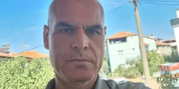 Mermer kesme makinesine başı sıkışan işçi öldü