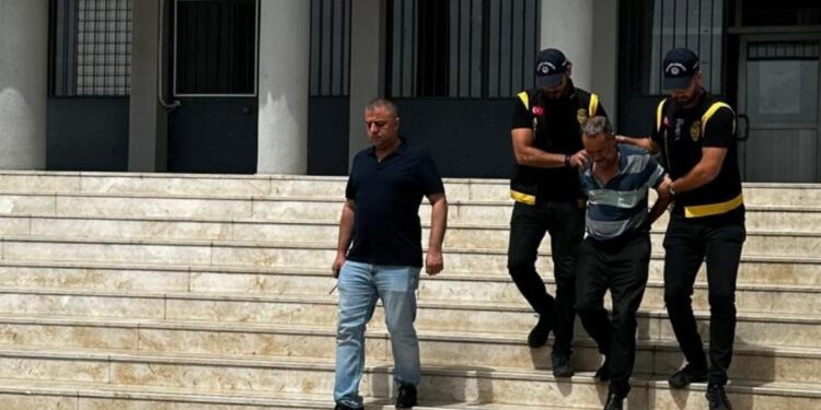 Katil koca kaçamayacağını anlayınca 6 gün sonra teslim oldu