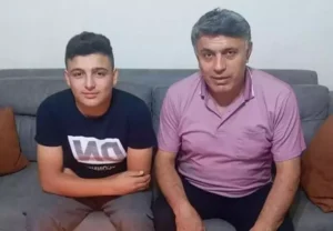 Minibüsle kamyonet çarpıştı baba ve oğlu öldü