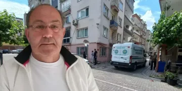 Modacı evinde ölü bulundu