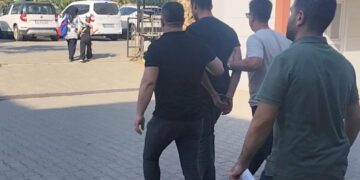 Nazilli’de 23 yıl 8 ay hapis cezası bulunan hırsız yakalandı