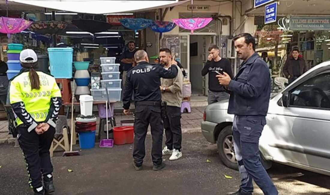 Nazilli’de eski sevgilisini başından vurdu Aydın'ın Nazilli ilçesinde 21 yaşındaki V.D., telefonda tartıştığı eski sevgilisi