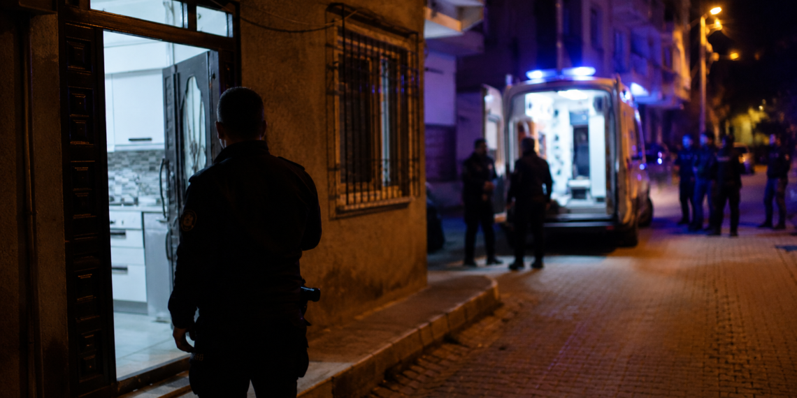 Nazilli'de şok ölüm Genç evinde ölü bulundu