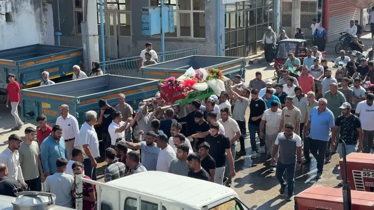 Nehirde bogulan Eda, son yolculuguna gelinlikle ugurlandi (2) Nehirde bogulan Eda, son yolculuguna gelinlikle ugurlandi (2)