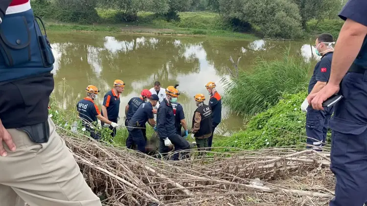 Nehri'nde cansiz bedeni bulundu Nehri'nde cansiz bedeni bulundu