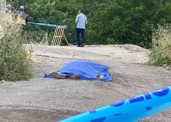 Ölüm yolda yürürken yakaladı