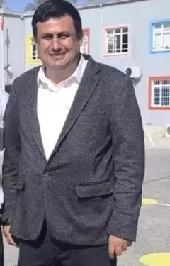 Ortaokul öğrencisi, okul müdürünü tüfekle vurdu