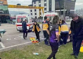 Otobüs kazasında kopan kol, 11 saatlik ameliyatla dikildi