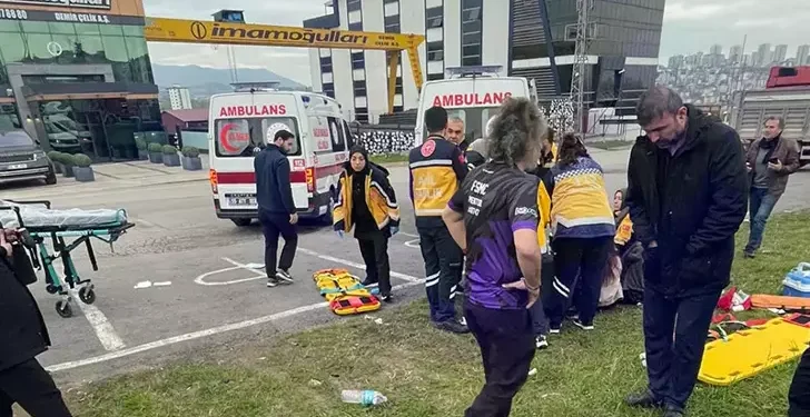 Otobüs kazasında kopan kol, 11 saatlik ameliyatla dikildi