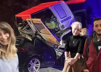 Otomobil ile TIR çarpıştı; 3 ölü, 1 yaralı