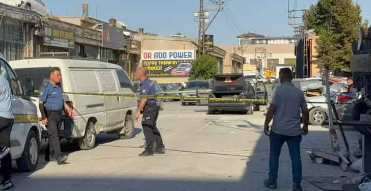Otomobil tamirhanesindeki kavgada ustanın parmağı koptu
