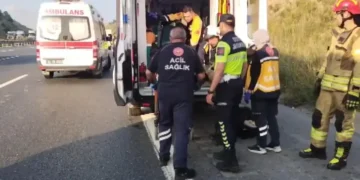 Otoyolda feci kaza; 1'i bebek 3 kişi hayatını kaybetti