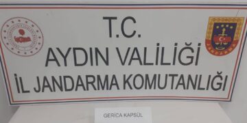 Otoyoldu durdurulan otomobilde uyuşturucu çıktı