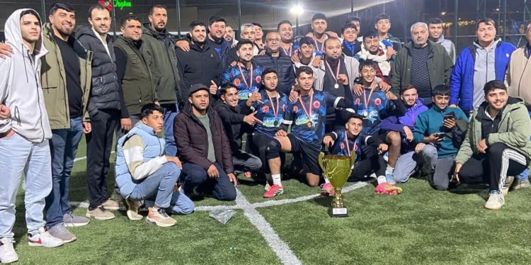 Penaltılarla gelen zafer Şampiyon Acarlar City