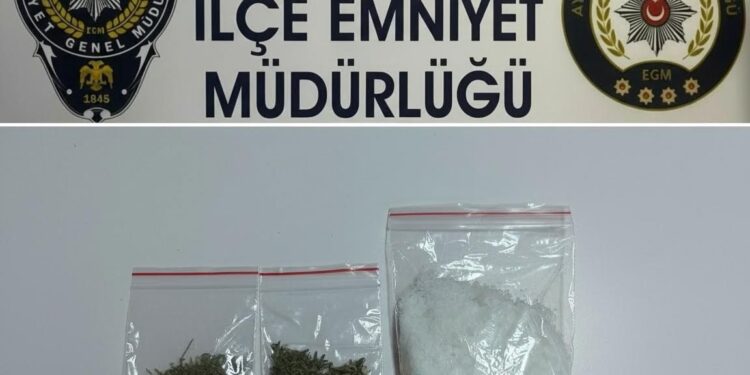 Polisi görünce uyuşturucuyu attı, kaçamadı (1)