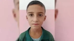 Şarampole devrilen traktör Berat’ın sonu oldu Şarampole devrilen traktör Berat’ın sonu oldu