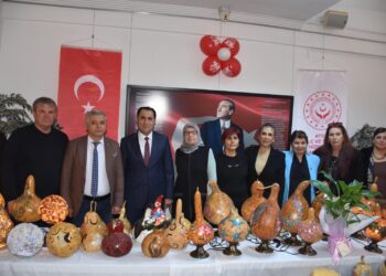 Şehit Yakınları ve Gazilerin el emeğini sergilendi (2)