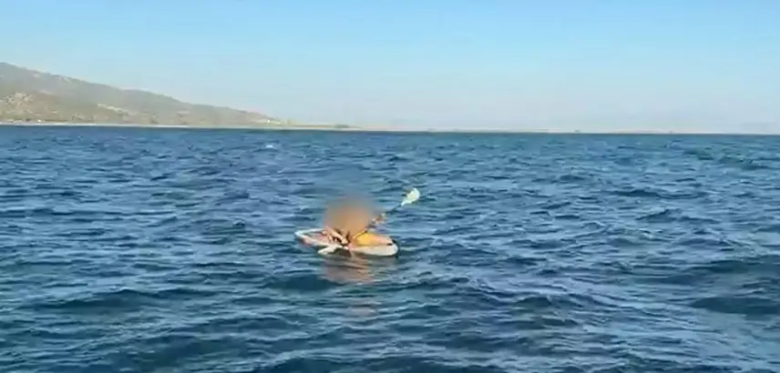 Soke’de denizde suruklenen 2 kisi son anda kurtarildi Soke’de denizde suruklenen 2 kisi son anda kurtarildi