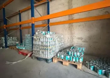 Söke’de tarihi geçmiş ürün deposuna baskın