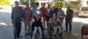 Aydın’ın Söke ilçesinde yaşayan engelli kardeşler Sergen Alan (30) ile