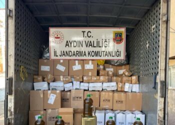Ruhsatsız depoda 7 bin 100 litre tağşiş zeytinyağı ele geçirildi