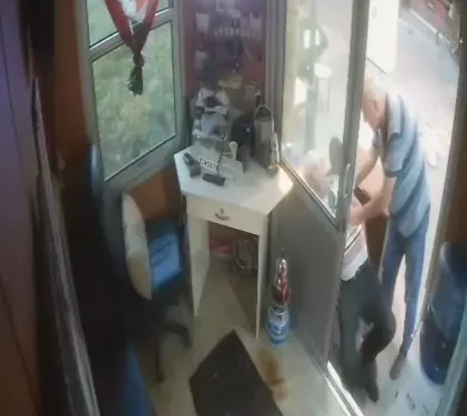 Taksi durağında 2 kişi peş peşe kalp krizinden öldü