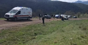 Kütahya’nın Emet ilçesinde otomobilini tamir ettiği sırada krikonun kayması sonucu