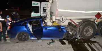 Tankerin altına girdi Baba öldü, 2 çocuğu yaralandı (1)