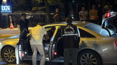 Denizli'nin Merkezefendi ilçesinde bir kafede alacak meselesi yüzünden çıkan tartışma