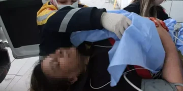 Tartıştığı eşini pompalı tüfekle bacaklarından vurdu