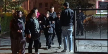 Tartıştığı kuzenini tabancayla öldürdü (2)