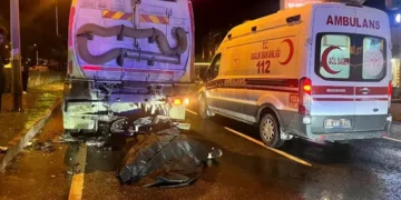 Temizlik aracına çarpıp hayatını kaybetti