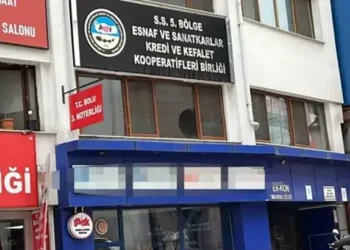 Usulsüz kredi kullandıran banka müdürü tutuklandı