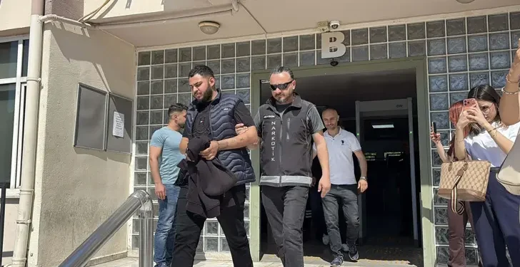 Uyuşturucu imalathanesine baskında tutuklu sayısı 6'ya çıktı