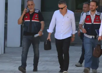 Uyuşturucudan gözaltına alınan baro başkanı istifa etti